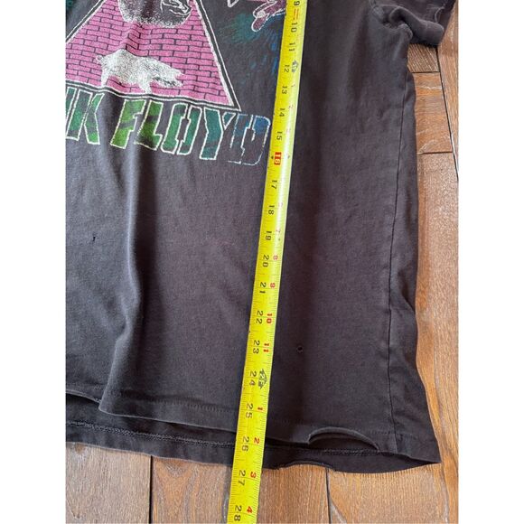 MadeWorn Pink Floyd Distressed T Shirt Size Large - Picture 8 of 8
